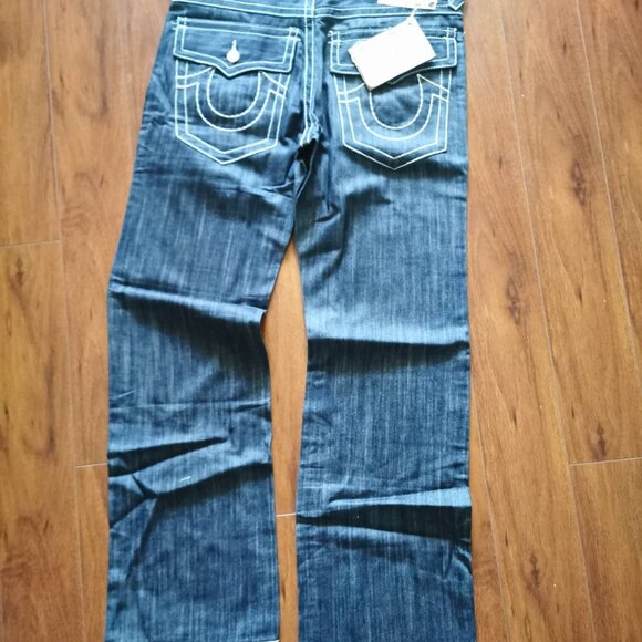 True religion Men's 36, Brand new with tags - Picture 3 of 4